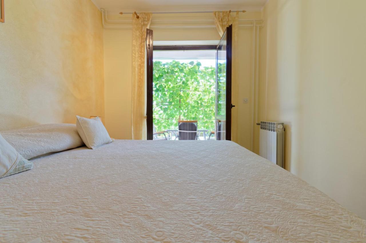 Apartments Marta By Rent Istria Novigrad Istria Exterior foto