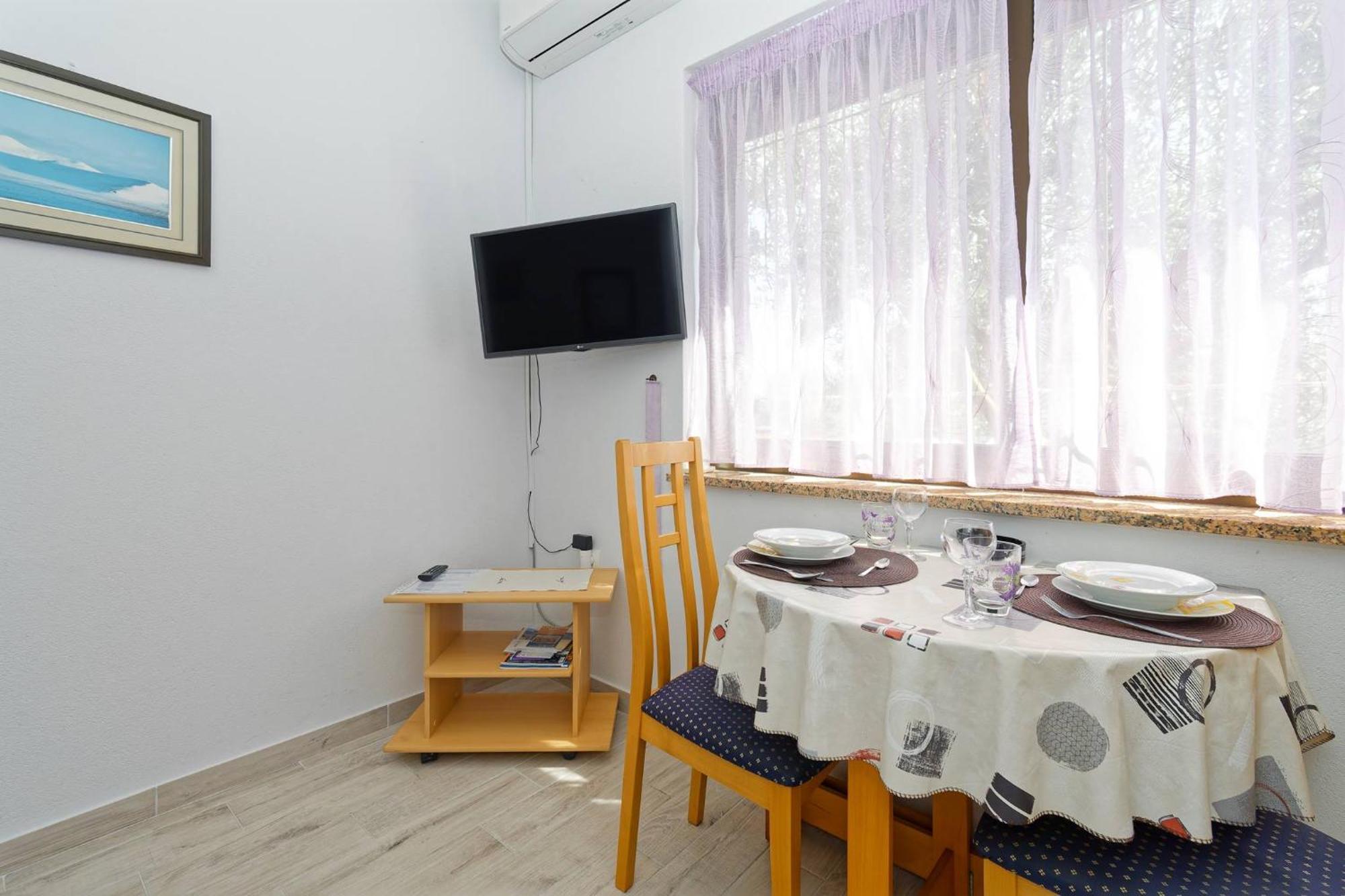 Apartments Marta By Rent Istria Novigrad Istria Exterior foto